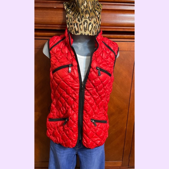 Abbie Mags Women's Full Zip Quilted Vest ! - Picture 1 of 3